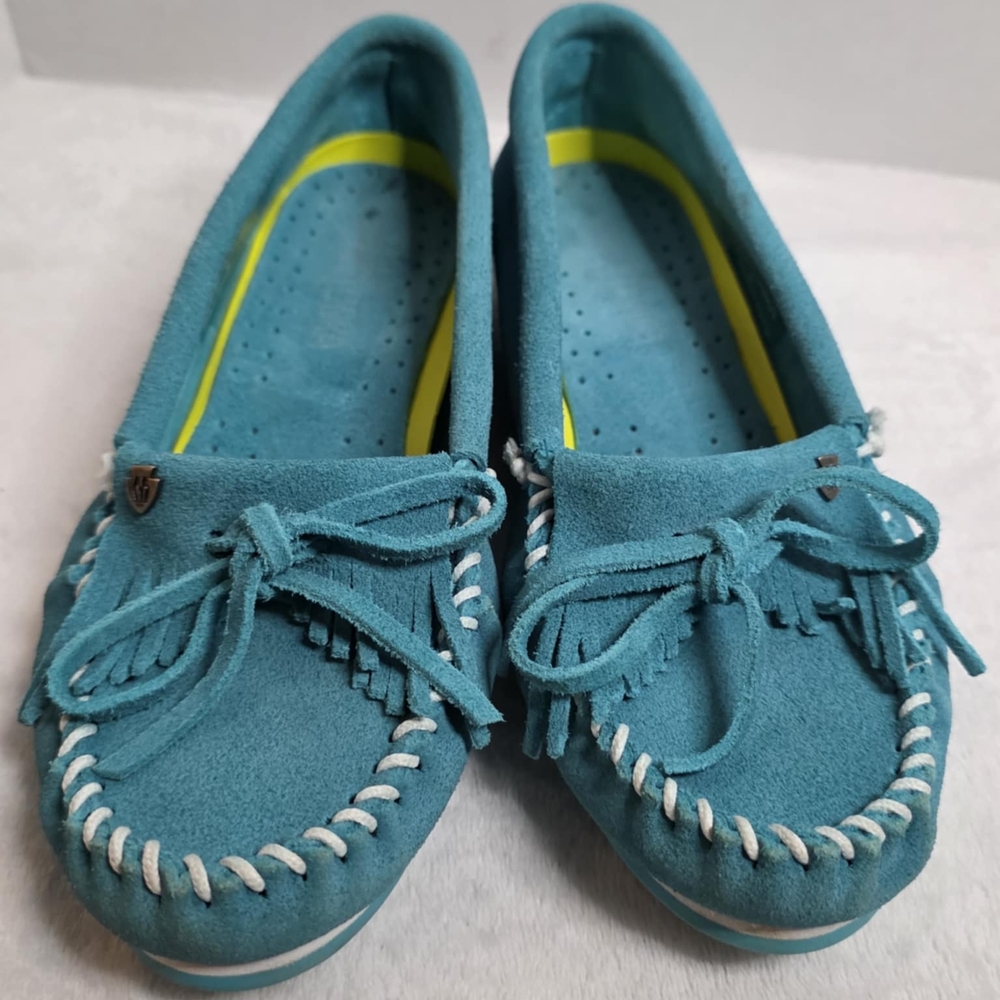 Minnetonka Blue Suede Moccasins with Whipstitch Toe‎ Accent